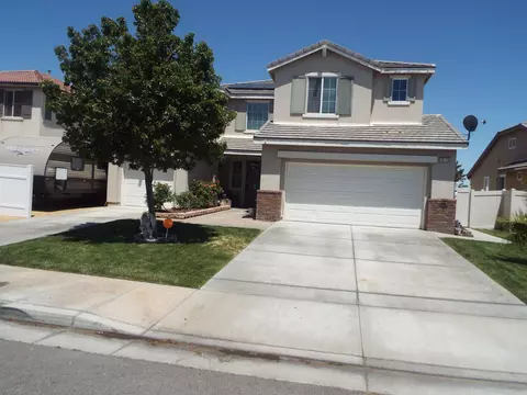 38156 Aidea St, Palmdale, CA 93552 photo 2