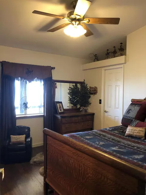 18259 Alps St, Tehachapi, CA 93561 photo 25