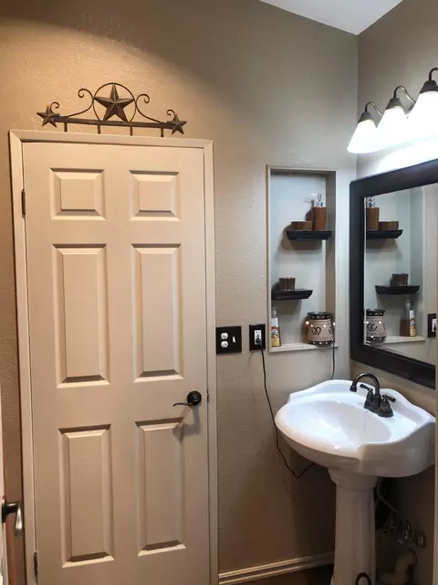 18259 Alps St, Tehachapi, CA 93561 photo 27
