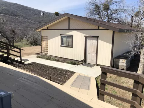 18259 Alps St, Tehachapi, CA 93561 photo 7