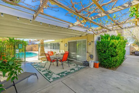 526 W J-11, Lancaster, CA 93534 photo 3