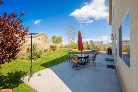 3653 E Avenue H10, Lancaster, CA 93535 photo 27