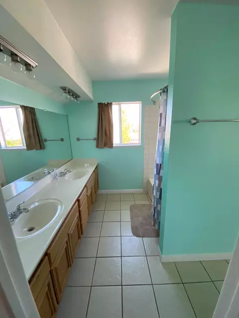 44146 Berkeley Ct, Lancaster, CA 93536 photo 14