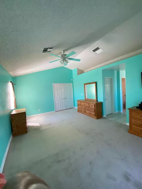 44146 Berkeley Ct, Lancaster, CA 93536 photo 12