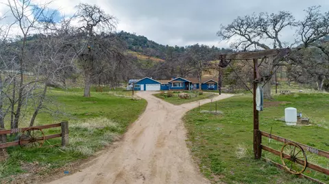 21001 Old Town Rd, Tehachapi, CA 93561 photo 33