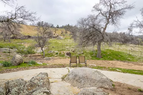 21001 Old Town Rd, Tehachapi, CA 93561 photo 27