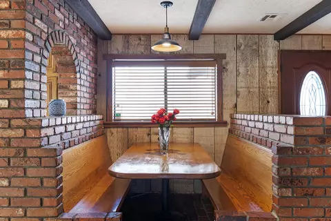 21001 Old Town Rd, Tehachapi, CA 93561 photo 5
