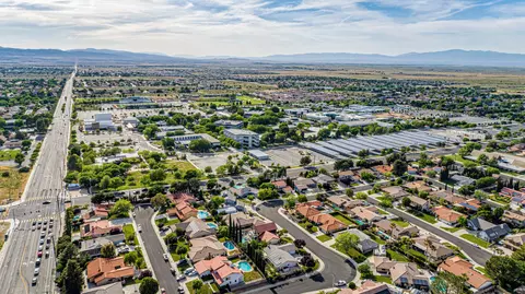 2828 Helen Ln, Lancaster, CA 93536 photo 30