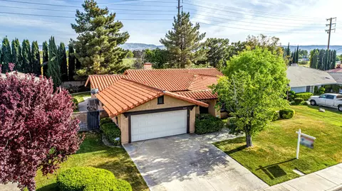 2828 Helen Ln, Lancaster, CA 93536 photo 25