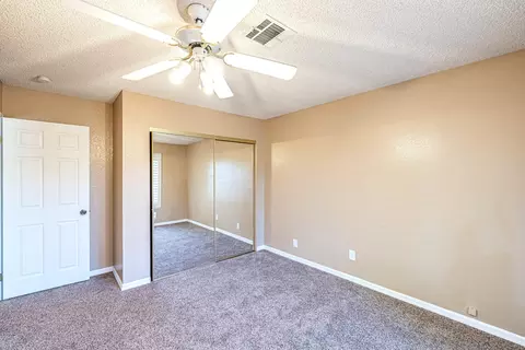 2828 Helen Ln, Lancaster, CA 93536 photo 18