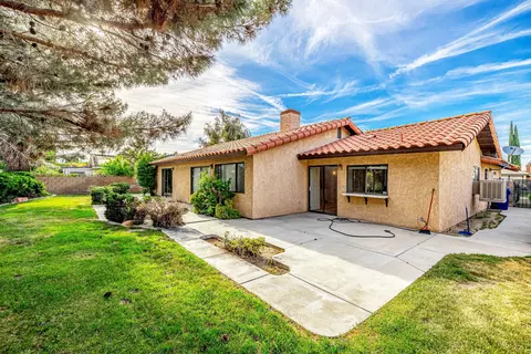 2828 Helen Ln, Lancaster, CA 93536 photo 21