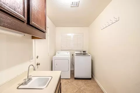 2828 Helen Ln, Lancaster, CA 93536 photo 20
