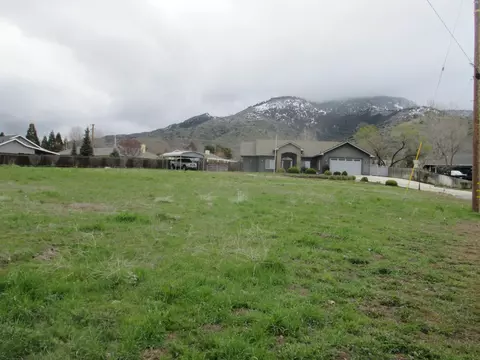 18070 Rawhide Ct, Tehachapi, CA 93561 photo 1