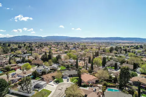 44133 Halcom Ave, Lancaster, CA 93536 photo 34