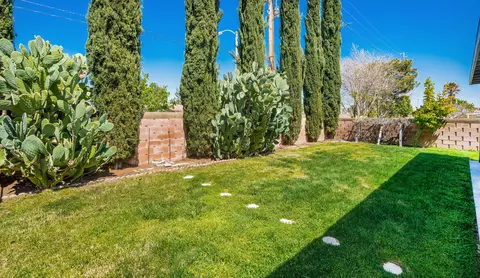 2623 Macfarlane Dr, Lancaster, CA 93536 photo 34