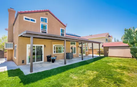 2623 Macfarlane Dr, Lancaster, CA 93536 photo 4