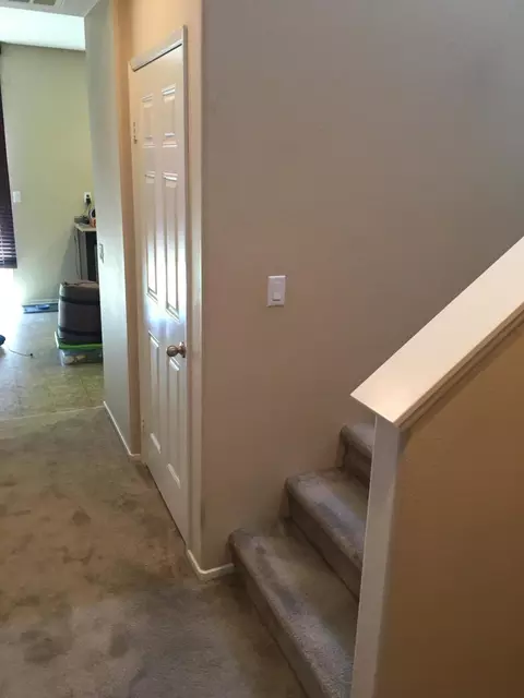 2206 E Nugent St, Lancaster, CA 93535 photo 9