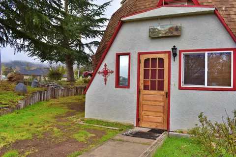 21001 Country Club Dr, Tehachapi, CA 93561 photo 1