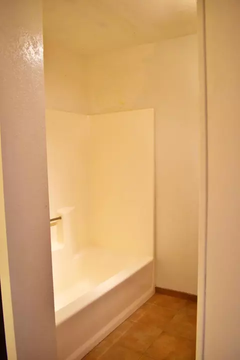 21001 Country Club Dr, Tehachapi, CA 93561 photo 11