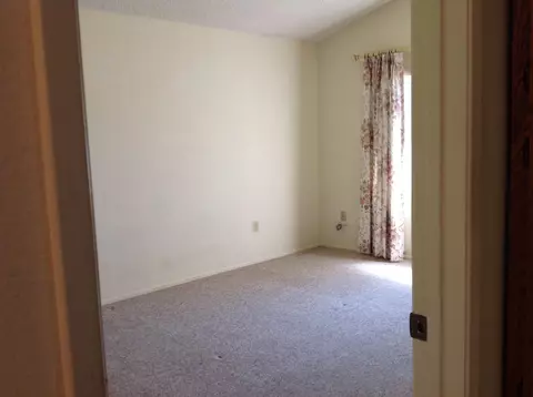 3021 Cromwell Ave, Mojave, CA 93501 photo 11