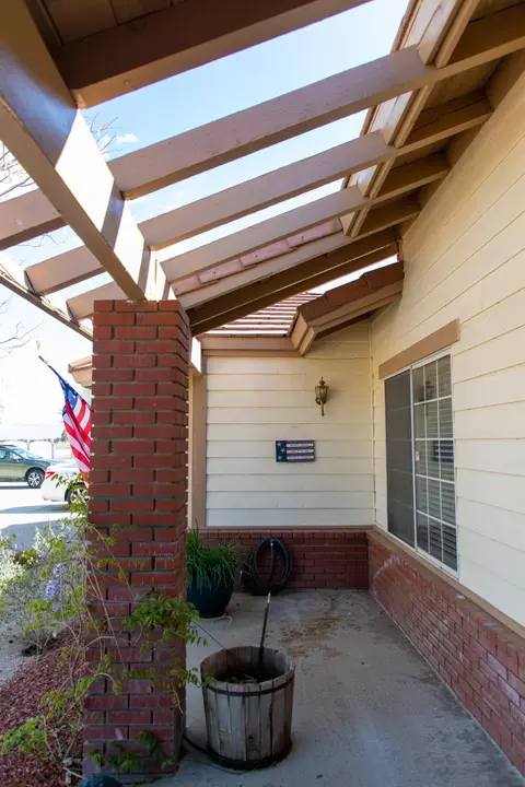 43807 E 40th St, Lancaster, CA 93535 photo 12