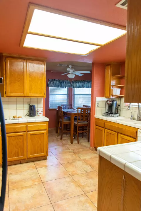 43807 E 40th St, Lancaster, CA 93535 photo 34