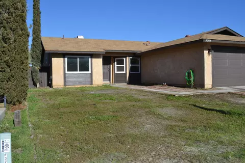 37334 Sabal Ave, Palmdale, CA 93552 photo 2