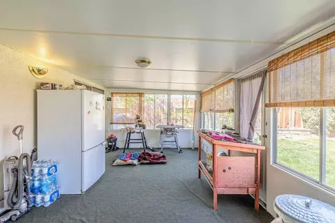 2039 Thomas Dr, Lancaster, CA 93535 photo 24