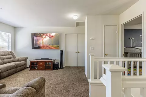 6311 Jasper Ct, Lancaster, CA 93536 photo 29