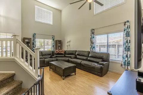 6311 Jasper Ct, Lancaster, CA 93536 photo 4