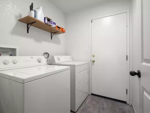 45561 E 36th St, Lancaster, CA 93535 photo 24