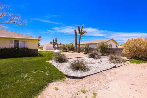 3250 E Avenue H2, Lancaster, CA 93535 photo 9