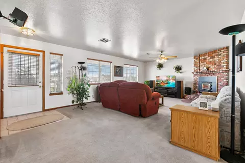 3250 E Avenue H2, Lancaster, CA 93535 photo 11