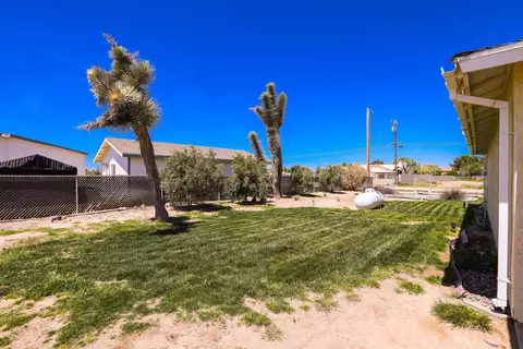 3250 E Avenue H2, Lancaster, CA 93535 photo 38