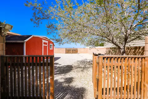 44917 43rd St E, Lancaster, CA 93535 photo 32