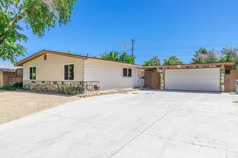 44634 Raysack Ave, Lancaster, CA 93535 photo 2