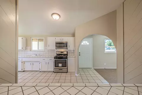 44634 Raysack Ave, Lancaster, CA 93535 photo 8