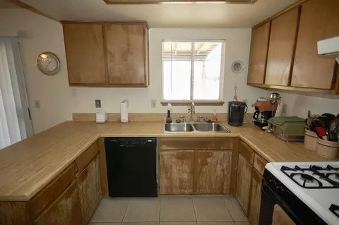 41114 176th St E, Lancaster, CA 93535 photo 8