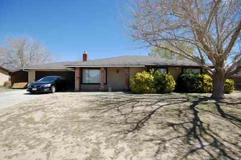 41114 176th St E, Lancaster, CA 93535 photo 1