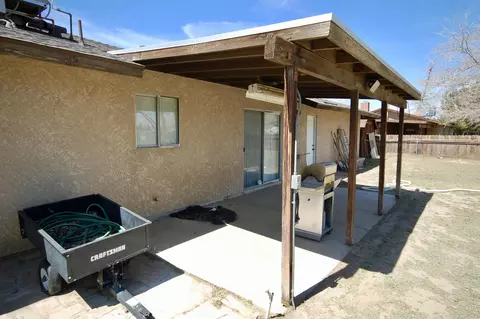 41114 176th St E, Lancaster, CA 93535 photo 4