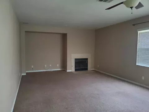 4222 Jonathon St, Lancaster, CA 93536 photo 9