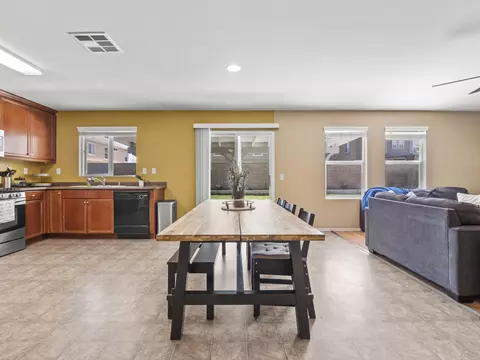 3060 Justin Ct, Lancaster, CA 93535 photo 13