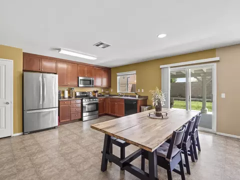 3060 Justin Ct, Lancaster, CA 93535 photo 14