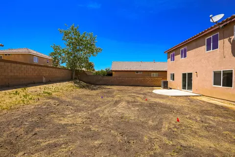 1828 E Jackman St, Lancaster, CA 93535 photo 35