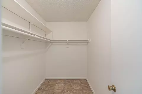 44113 E 4th St, Lancaster, CA 93535 photo 18