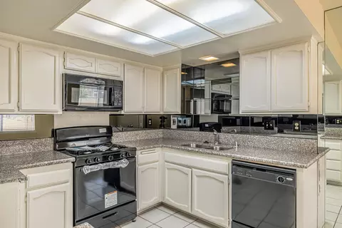1846 E Avenue J2 #6, Lancaster, CA 93535 photo 8