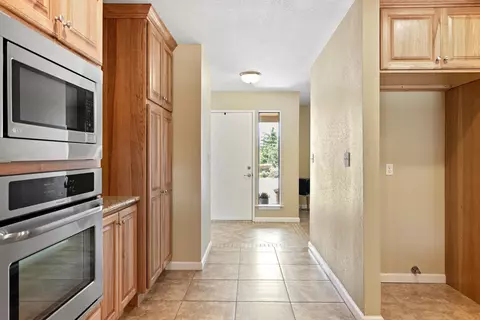 26001 Plateau Ct, Tehachapi, CA 93561 photo 11