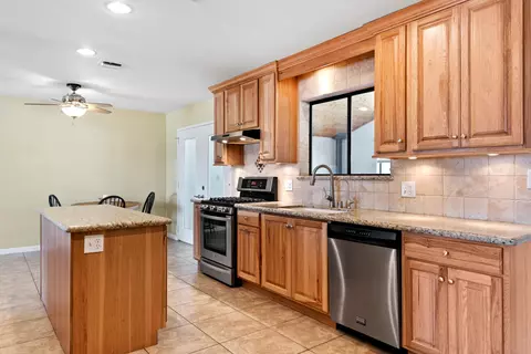 26001 Plateau Ct, Tehachapi, CA 93561 photo 10