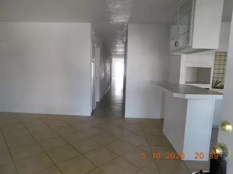 37222 E 52nd St, Palmdale, CA 93552 photo 2
