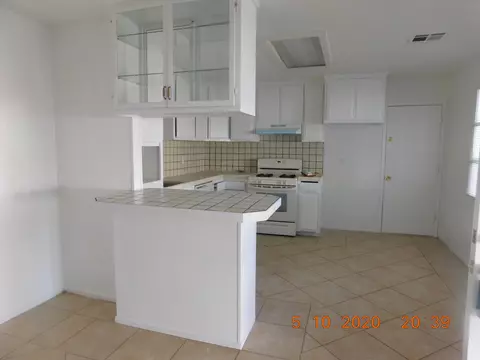37222 E 52nd St, Palmdale, CA 93552 photo 3